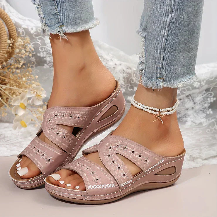 Damen-Sandalen aus Leder, einfarbig