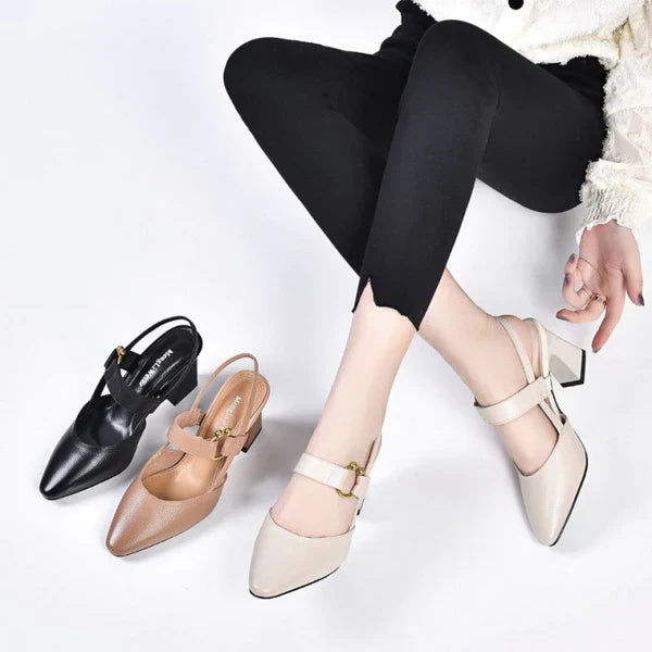 Knöchelriemchen Block Low Heels