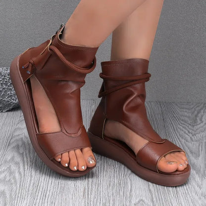 Atmungsaktive und strapazierfähige orthopädische Sandalen