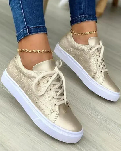 Bequeme und stylische orthopädische Sneakers