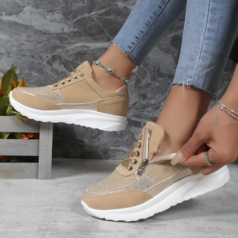 Bequeme und stylische orthopädische Sneakers